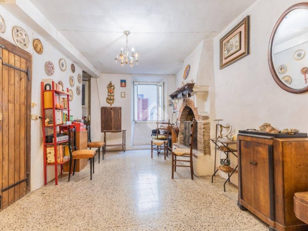 Appartamento a Vetralla in Via Cassia Interna, 41 - Foto 2