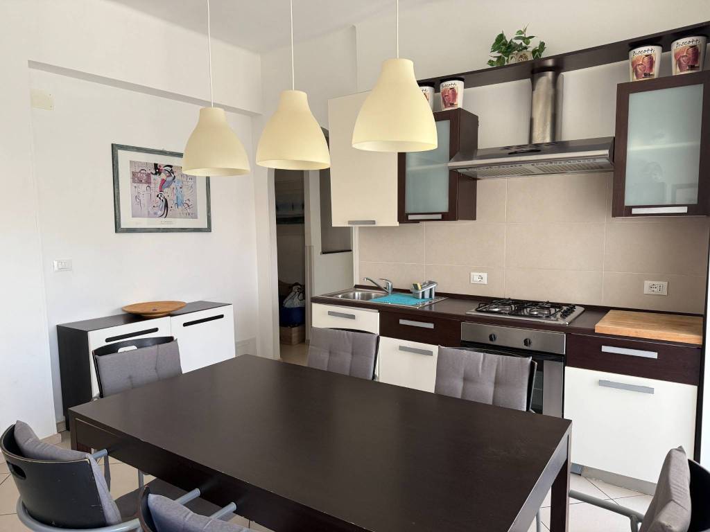 Appartamento a Spotorno in Via Emilia - Foto 3