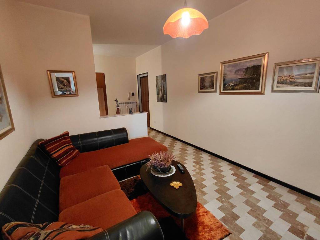 Appartamento a Asti in Strada Santo Spirito, 4 - Foto 3
