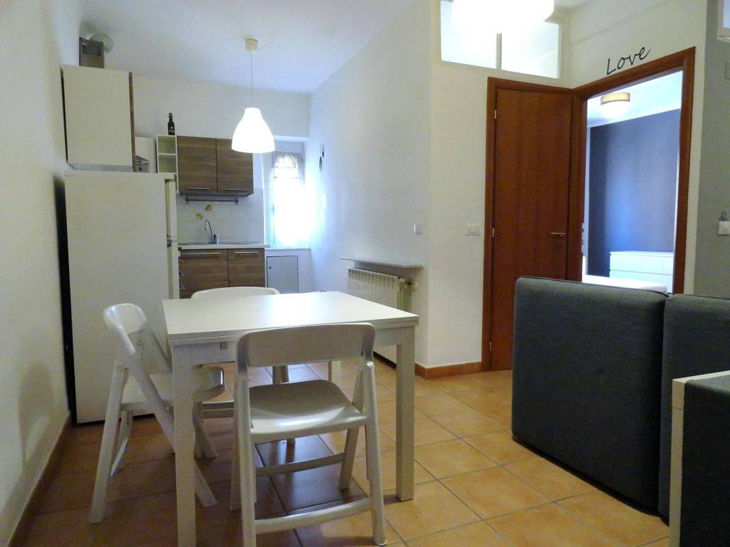 Appartamento a Genova in Via Antonio Pacinotti - Foto 2