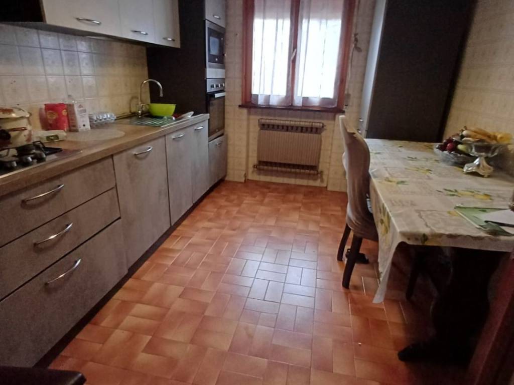 Villetta a schiera a Novi di modena in Via Canzio Zoldi - Foto 4
