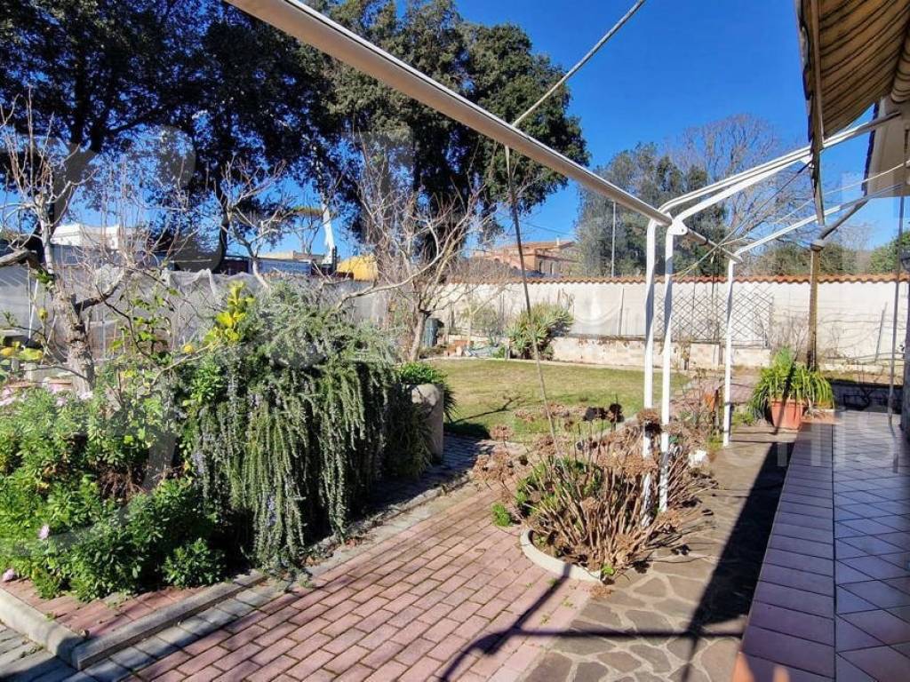 Villa a Nettuno in VIA CONTIGLIANO, 1 - Foto 2