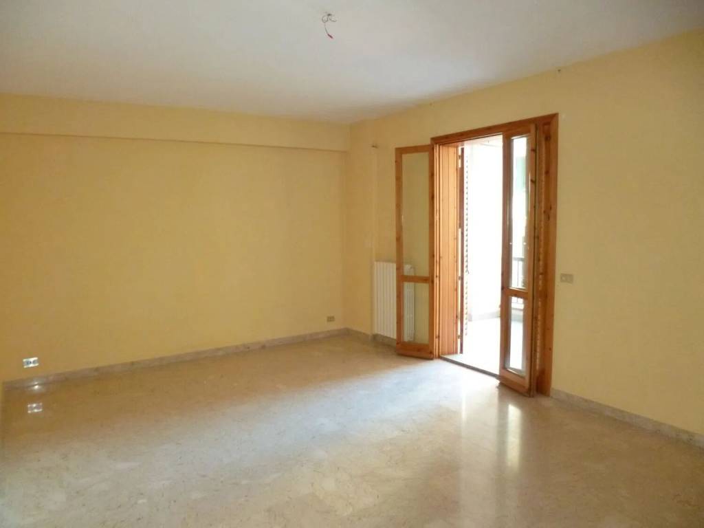 Appartamento a Ragusa in Neighbourhood: Carducci - Villa Pax - Foto 3