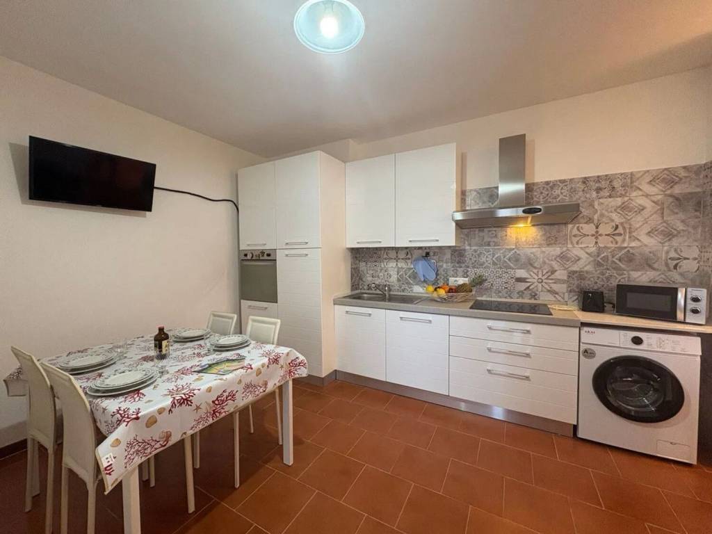 Appartamento a Castelsardo in Via Valle D'Aosta - Foto 5