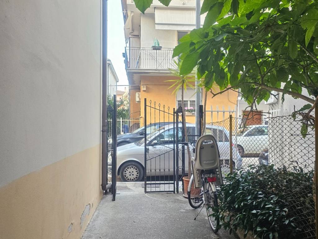 Attico / mansarda a San benedetto del tronto in Via Niccolò Tommaseo - Foto 5