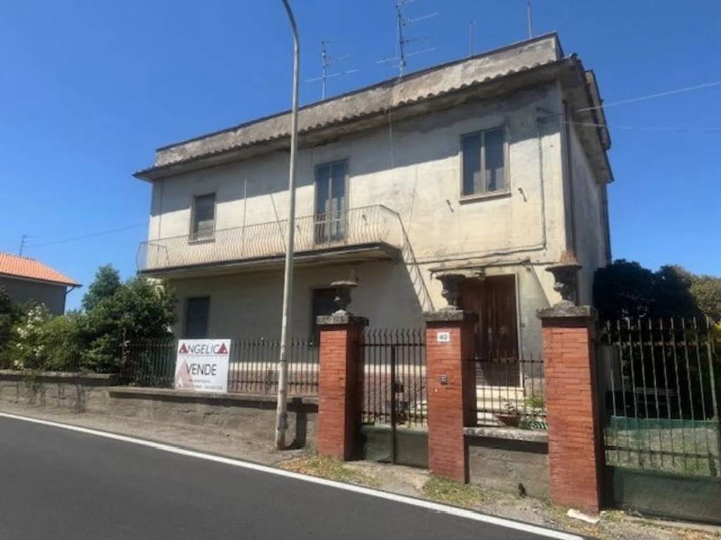 Villa a Vitorchiano in Via G. Marconi, 16 - Foto 3