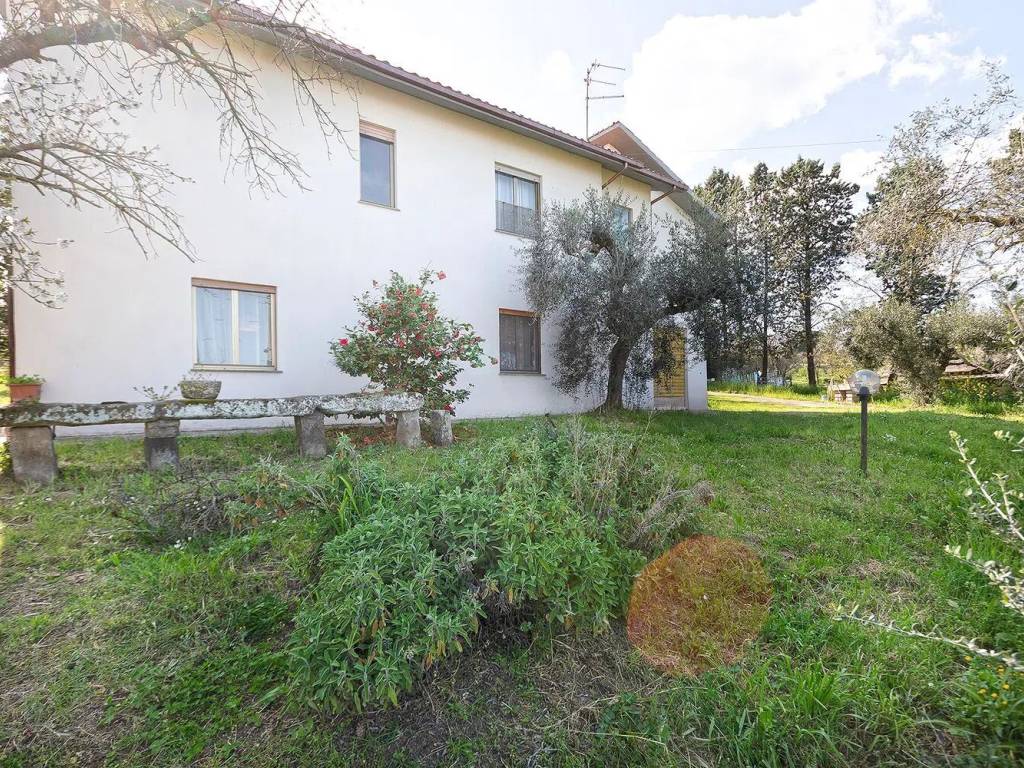 Villa a Vitorchiano in Via Corsia No Number - Foto 3