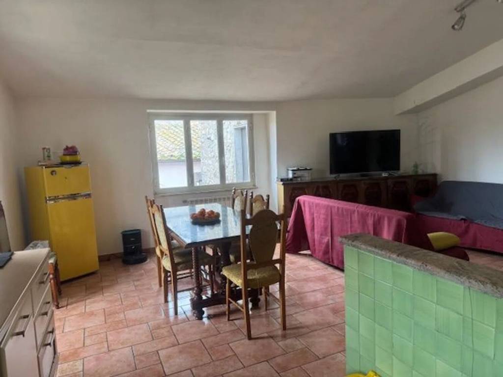 Appartamento a Vitorchiano in Via Ariosto - Foto 3