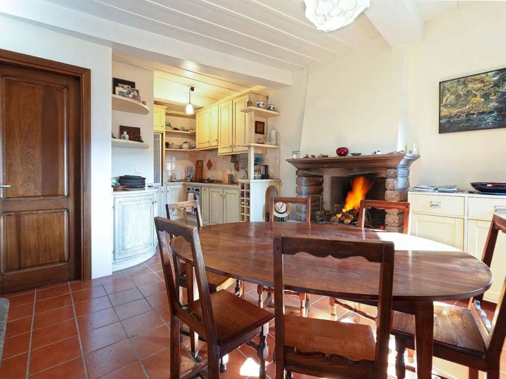 Appartamento a Vitorchiano in Via San Rosa No Number - Foto 2