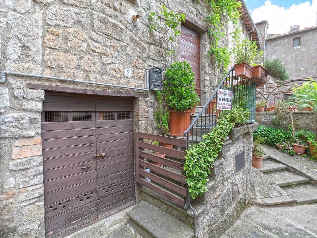 Appartamento a Vitorchiano in Via Marzio No Number - Foto 2