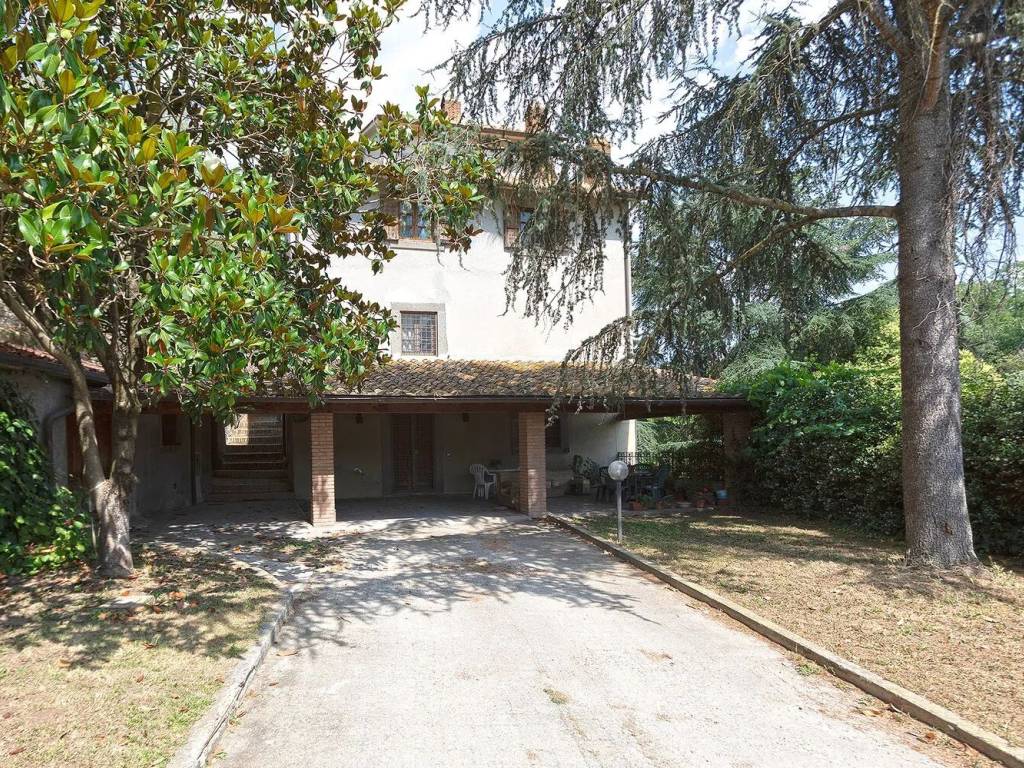 Villa a Viterbo in Strada Riello - Foto 3