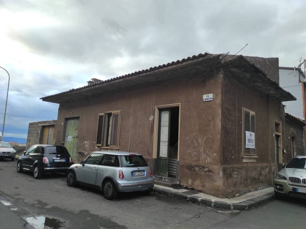 Appartamento a Belpasso in Via Quarta Retta Ponente, 69 - Foto 2