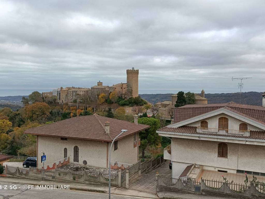 Villa a Moresco in Via Vincenzo Monti - Foto 3