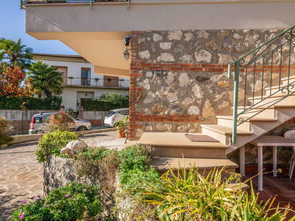 Villa a Lajatico in Via Giuseppe Garibaldi, 76 - Foto 3