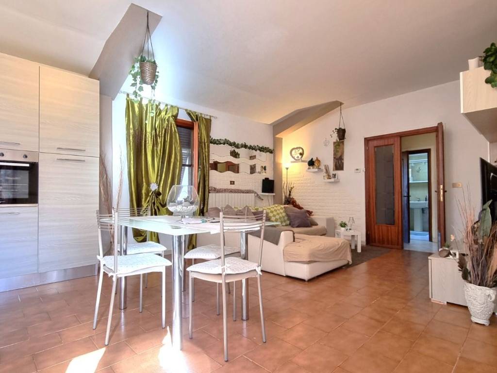 Casa indipendente a Collesalvetti in via volterrana - Foto 5