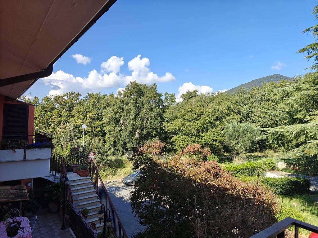 Appartamento a Trevignano romano in Via Carlo Alberto Dalla Chiesa - Foto 4