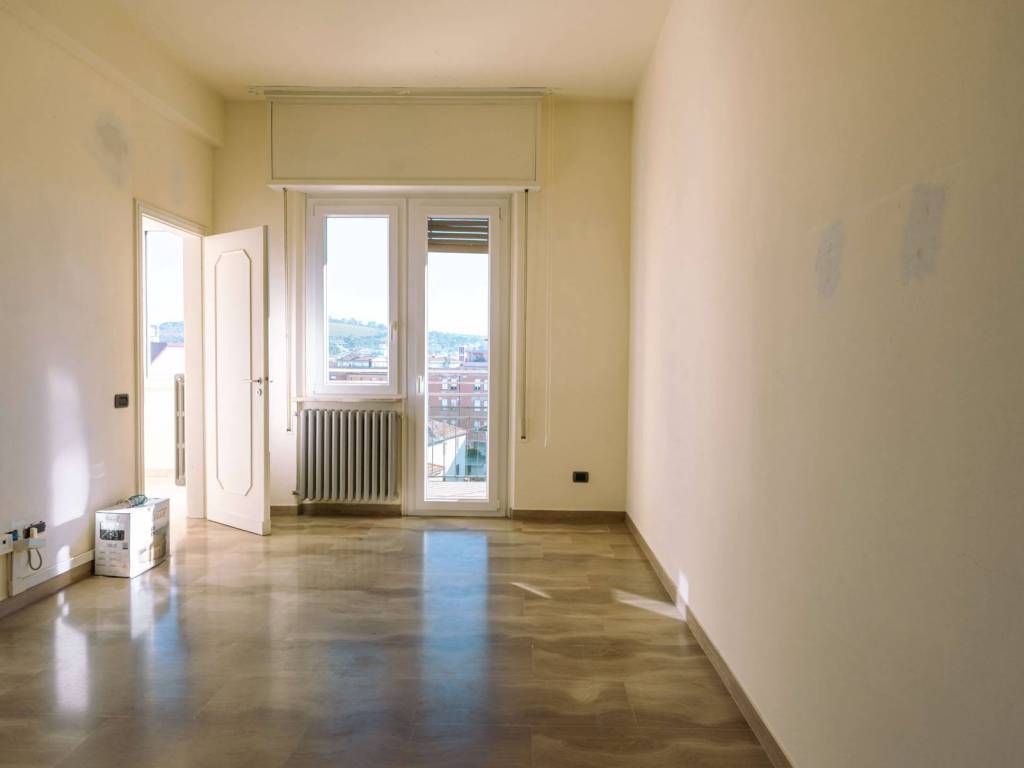 Appartamento a Pesaro in Piazzale Giosuè Carducci - Foto 2