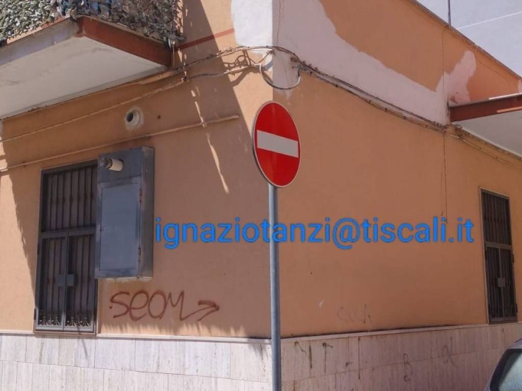 Palazzo / stabile a Barletta in Via Giovanni Bovio - Foto 2