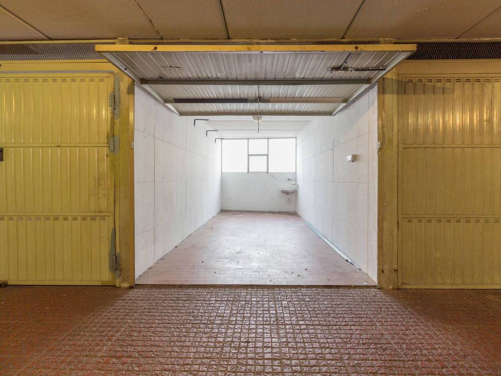 Box / garage a Genova in Via Francesco Saverio Mosso, 29 - Foto 3