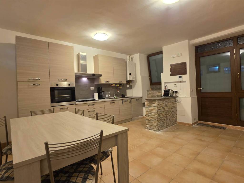 Appartamento a Viterbo in Via Cieca - Foto 3