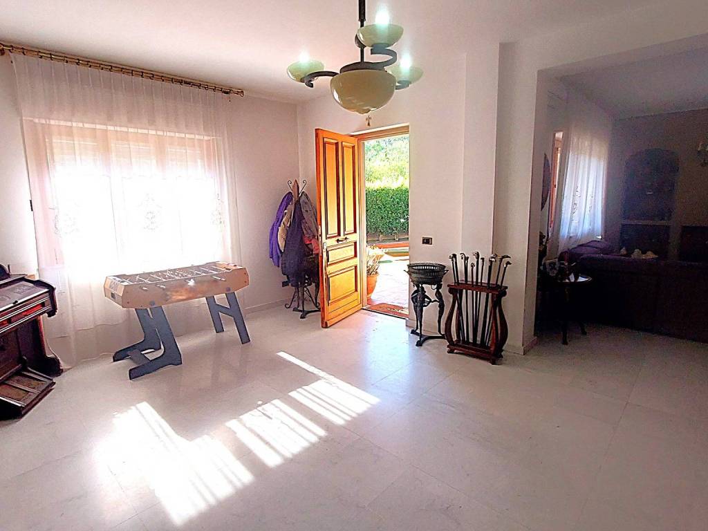Villa a Giarre in Via Ruggero I - Foto 5
