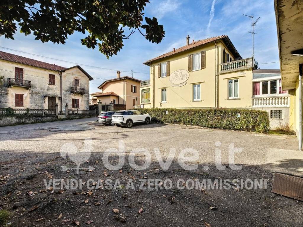 Villa a Sumirago in Via Attilio Sandroni, 1 - Foto 3