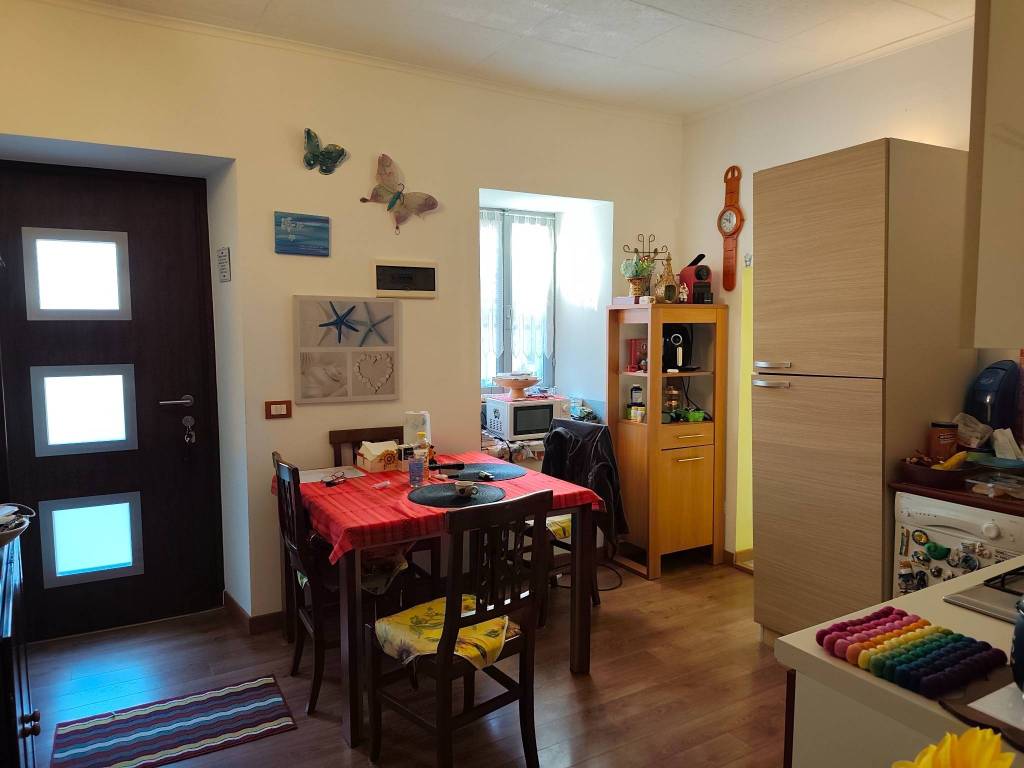 Casa indipendente a Cittiglio in Via Lozzia - Foto 4
