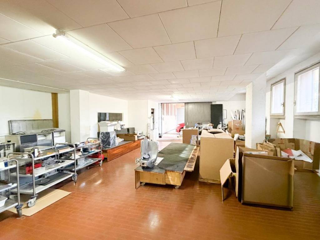 Immobile a Lecco in Via Pozzoli, 6 - Foto 4