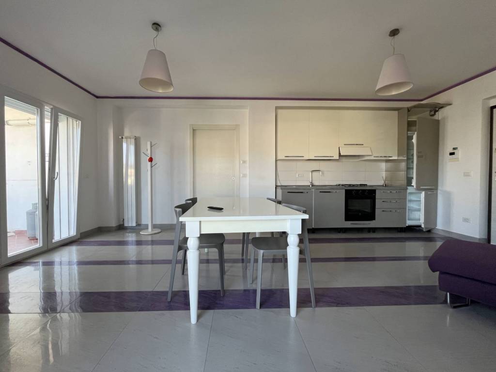 Appartamento a Catanzaro in Via Sant'Elena, 33 - Foto 3