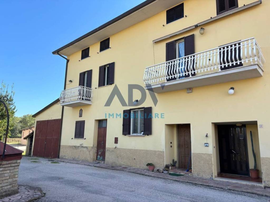 Casa indipendente a Assisi in Via Bastia, 51 - Foto 3