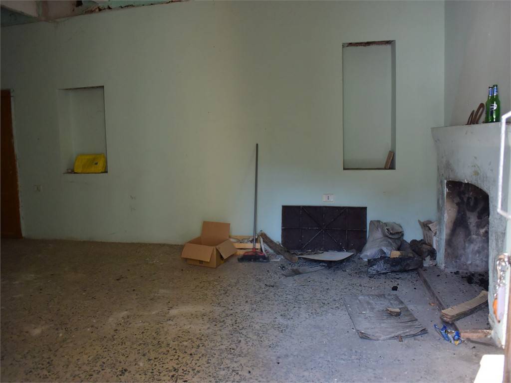 Palazzo / stabile a Longobucco in Via Ortale, 27 - Foto 4