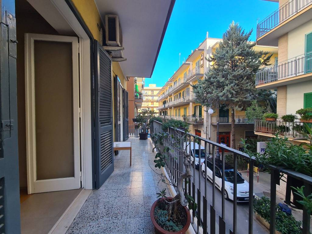 Appartamento a Bisceglie in Via Domenico Paternostro - Foto 3