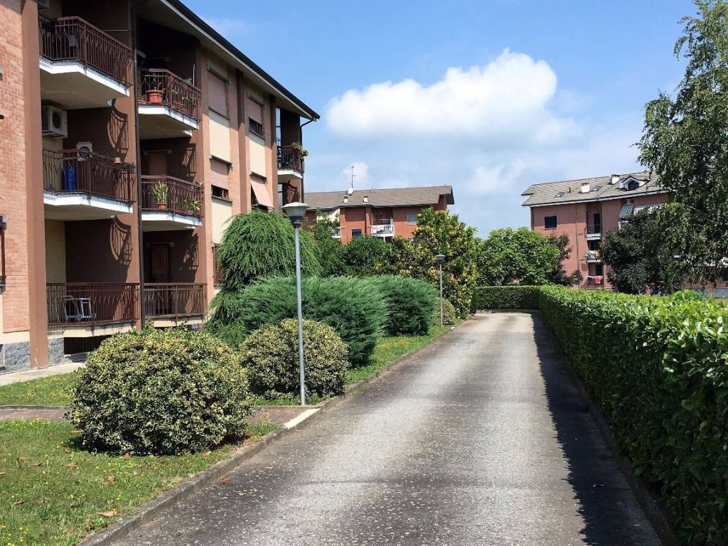 Appartamento a Santhià in Via Eugenio Montale, 5 - Foto 3