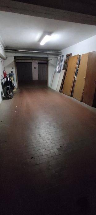 Box / garage a Prato in Via Fra' Bartolomeo, 100 - Foto 5