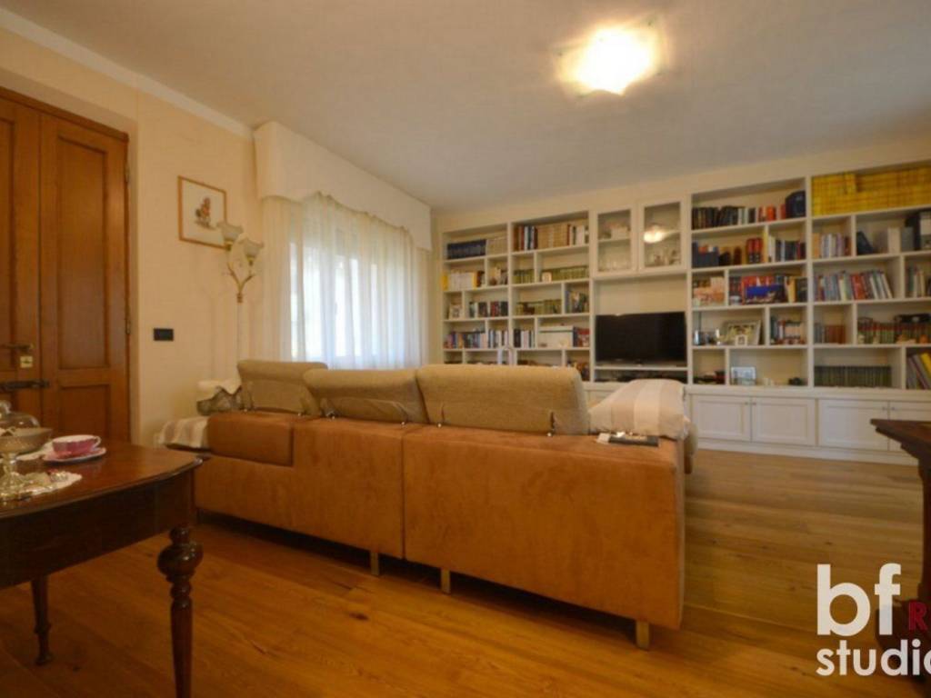 Appartamento a Rosignano marittimo in Via Della Repubblica, 16 B - Foto 5