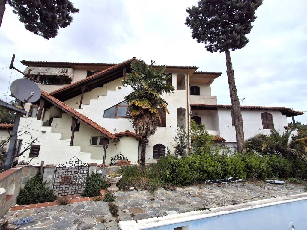 Villa a Imperia in Via Tommaso Littardi, 18 - Foto 4