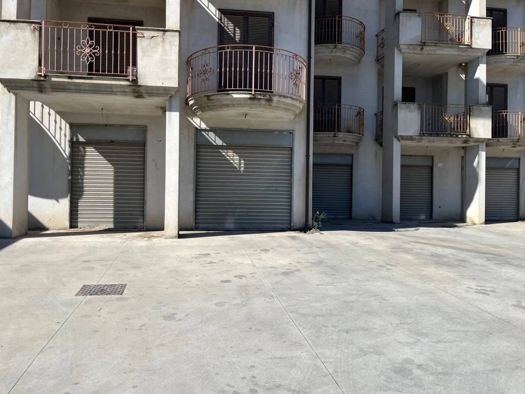 Immobile a Villa literno in Corso Umberto I - Foto 2