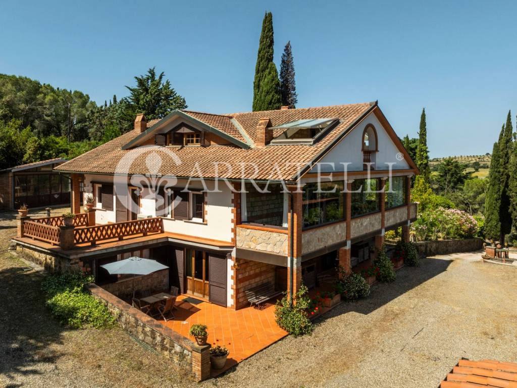 Villa a Massa marittima in strada provinciale accesa - Foto 2