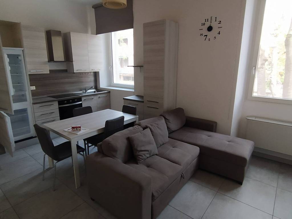Appartamento a Cremona in Via Ferruccio Ghinaglia - Foto 2