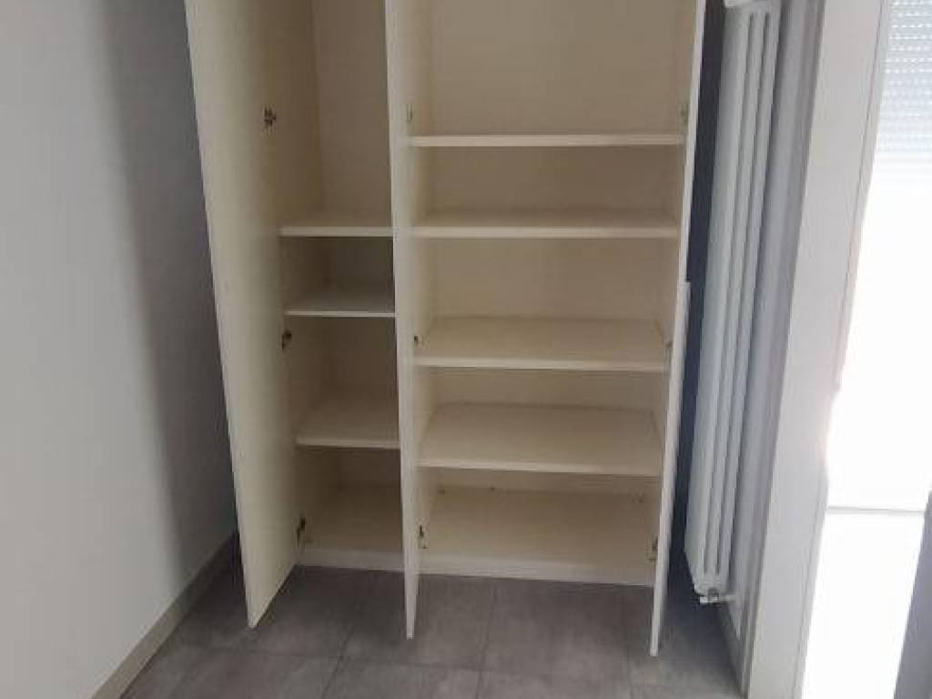 Appartamento a Cremona in Via Ferruccio Ghinaglia - Foto 5