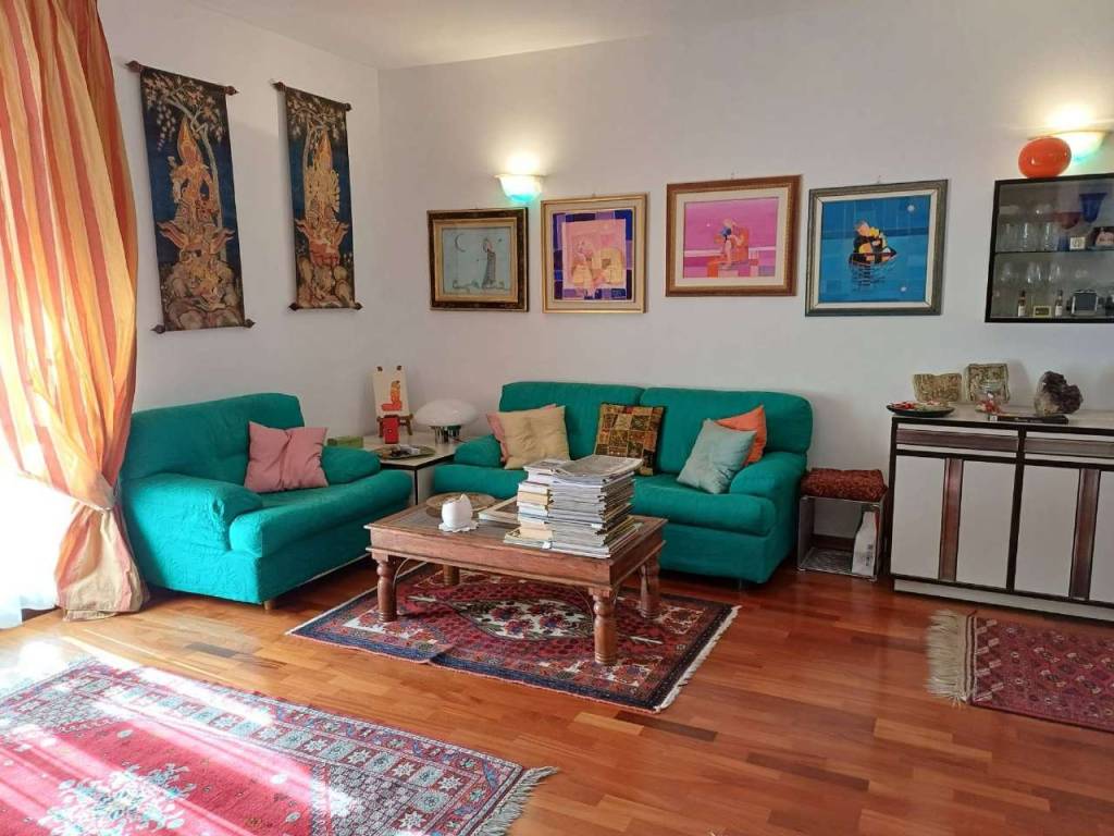 Appartamento a Robbiate in piazza Albini 8 - Foto 2
