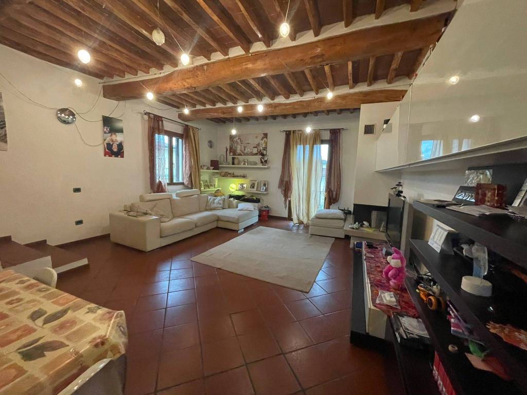 Casa indipendente a Cascina in Via Ivan Rocchi - Foto 2