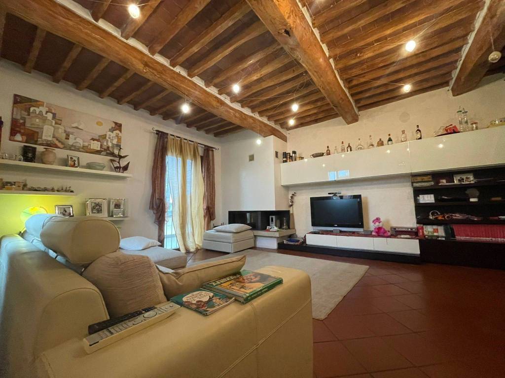 Casa indipendente a Cascina in Via Ivan Rocchi - Foto 5