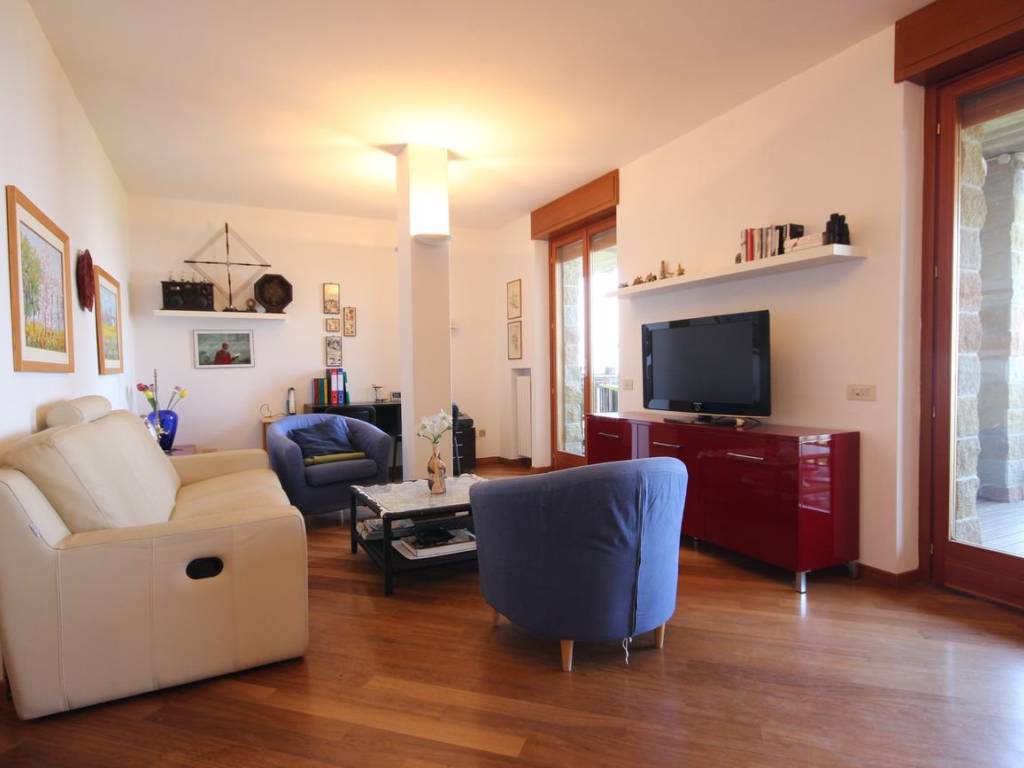 Appartamento a Gignese in Salita Rognoni, 34 - Foto 2