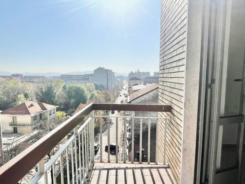Appartamento a Torino in Strada Lanzo, 145 - Foto 2
