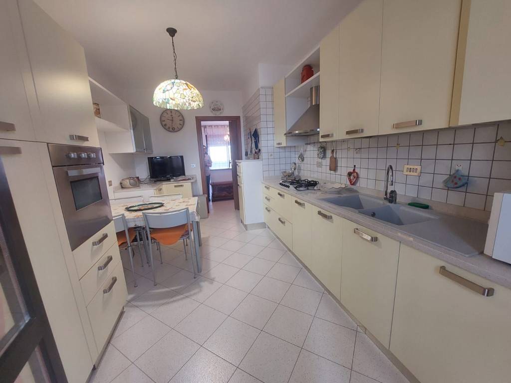 Appartamento a Asti in Via Anselmo Torchio - Foto 5