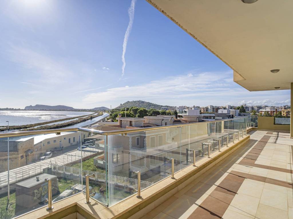 Attico / mansarda a Cagliari in Via San Josemaría Escrivá de Balaguer - Foto 4