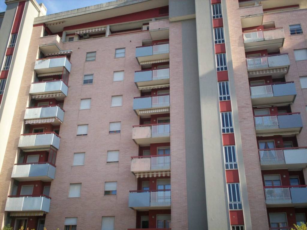 Appartamento a Campobasso in Piazza Molise - Foto 4