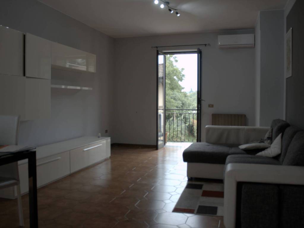 Appartamento a Albizzate in Via Piave - Foto 4