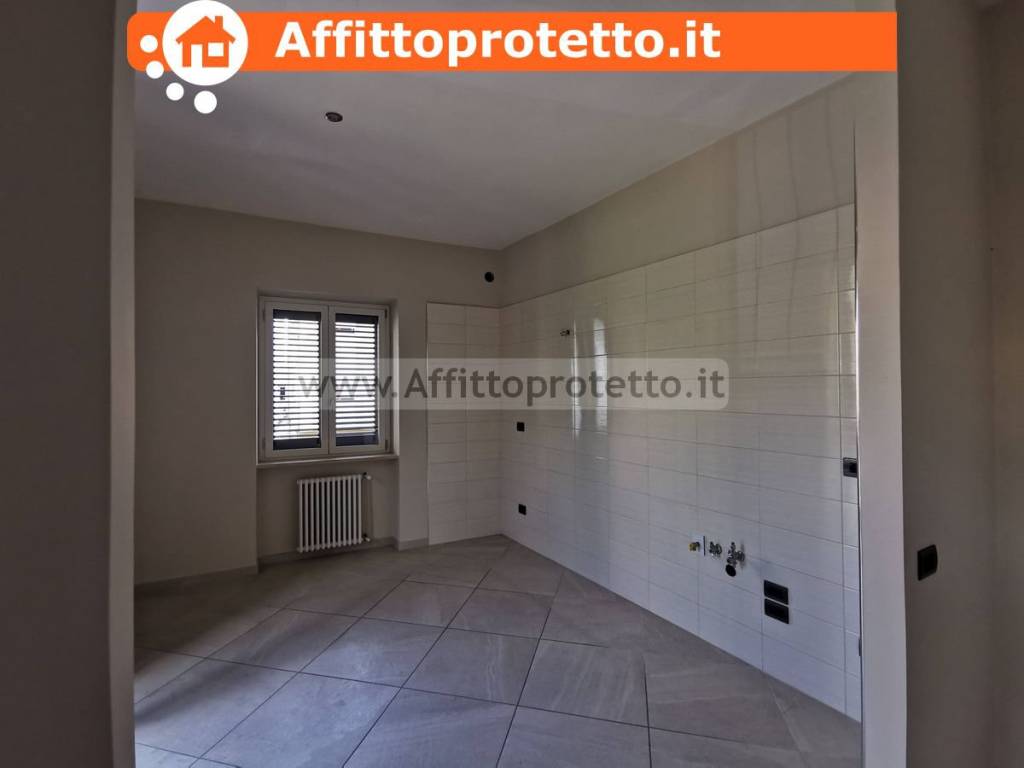 Appartamento a Formia in Via Adalgiso Ferrucci, 22 - Foto 5